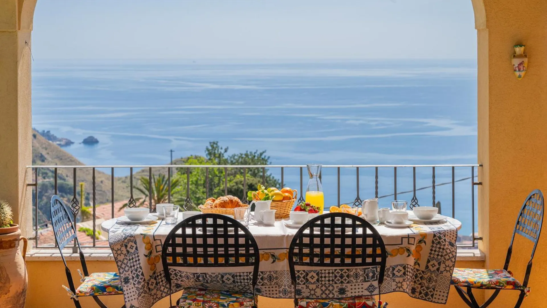 Sea View Villa Taormina