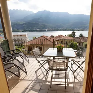 View House - Apartment Pescate